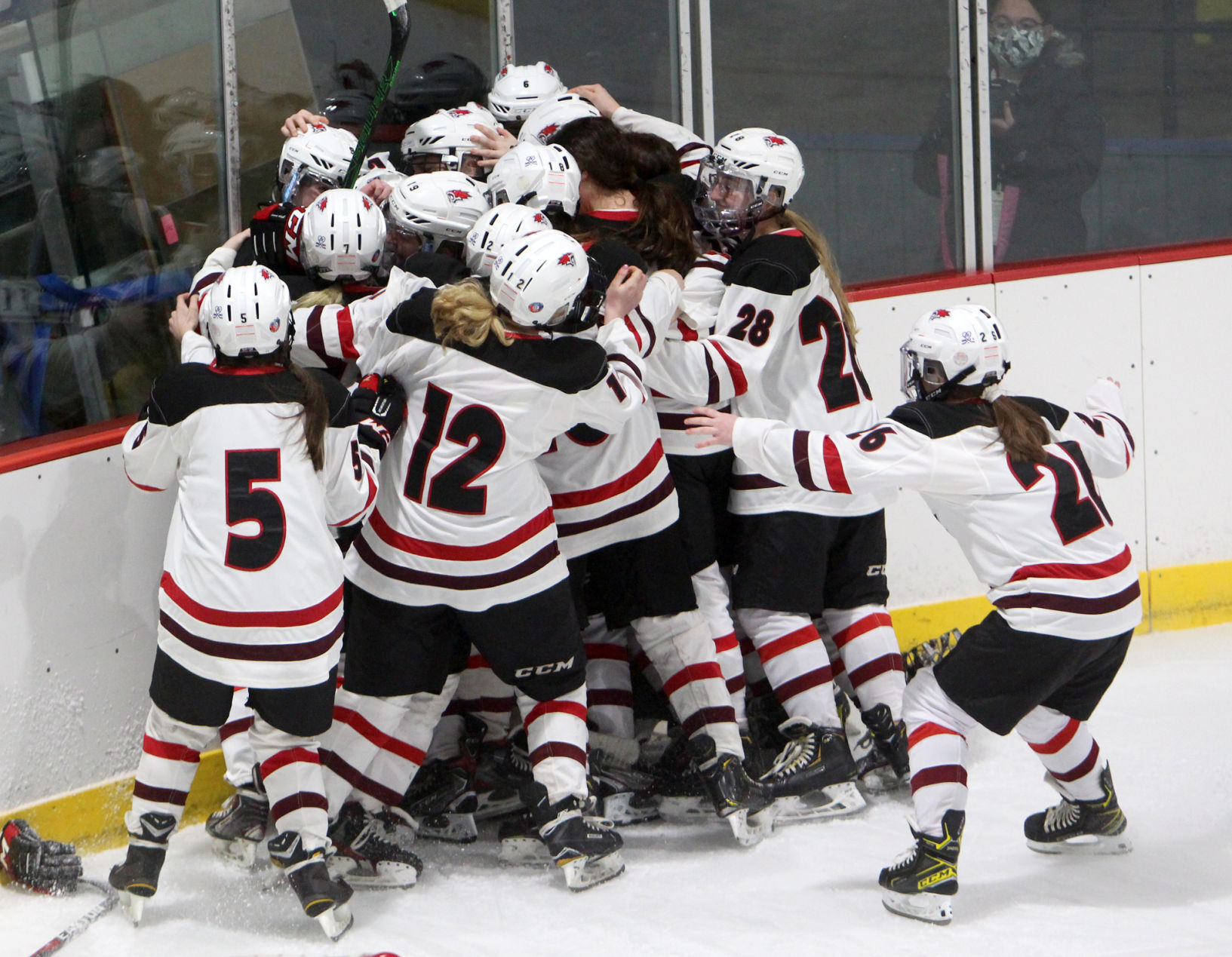 Girls Hockey State Championship: Chippewa Falls/Menomonie vs University School of Milwaukee in Wisconsin Rapids 2-20-21